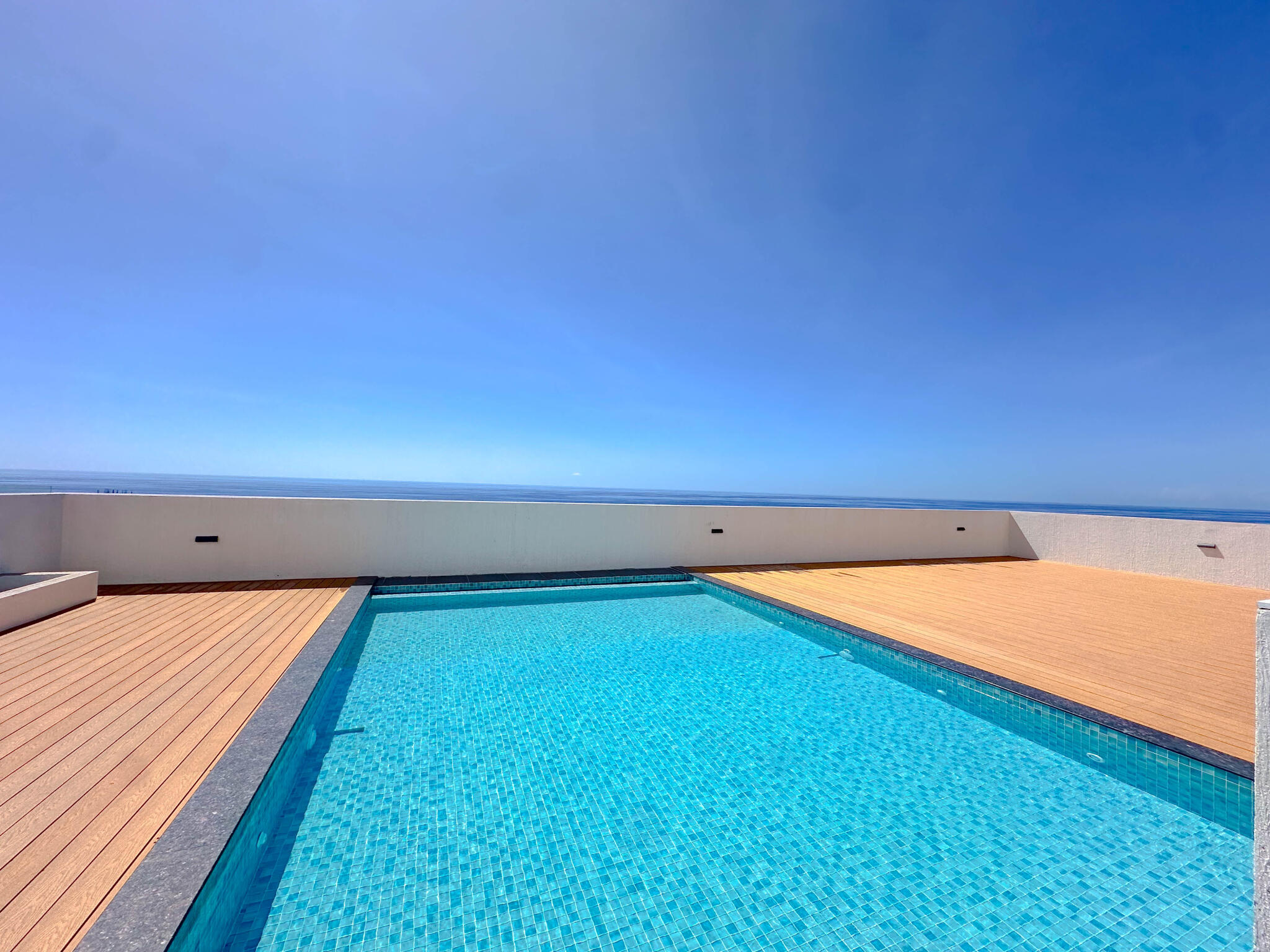 Crystal Residence — Hulhumale Phase 1