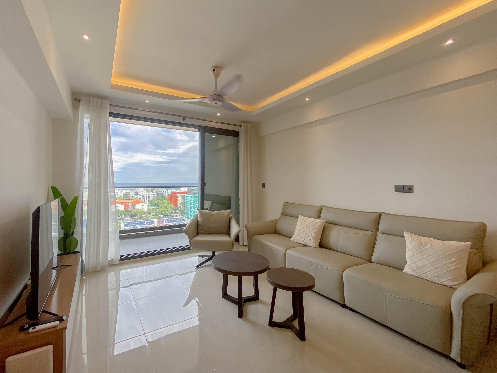 Modern 3BR Fully Furnished Luxury Apartment | Opal Residences